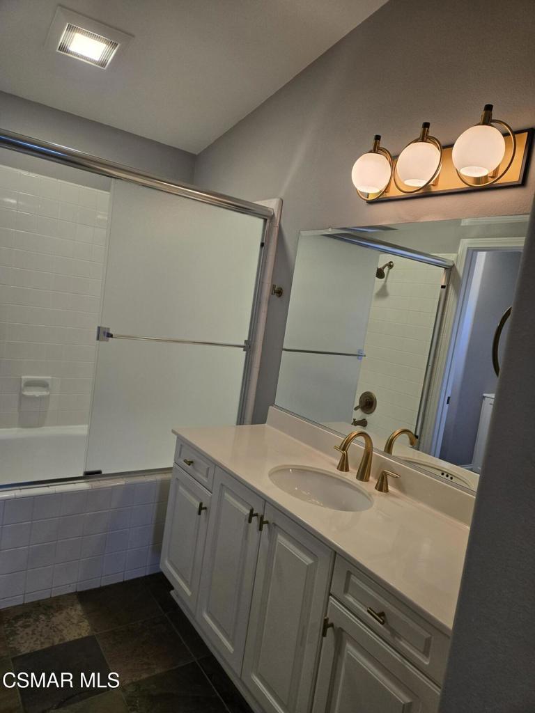 Capri West Oaks Park-832 - 832 - Residential Lease