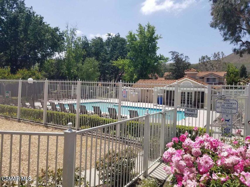 Capri West Oaks Park-832 - 832 - Residential Lease