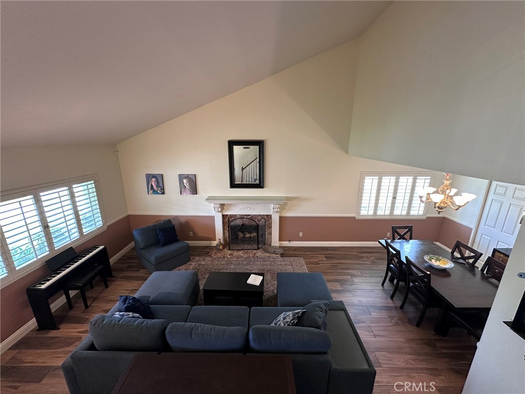 1555 Lynne Court