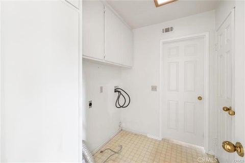 Tiny photo for 430 Fresh Meadows Rd, Simi Valley, CA 93065 (MLS # CV26225528)
