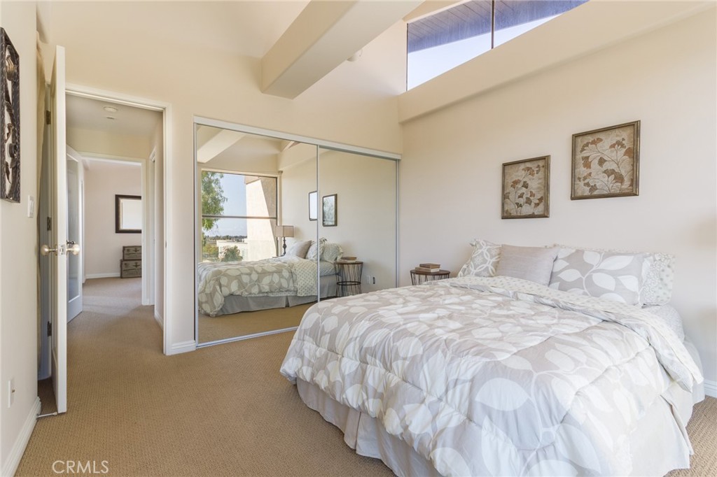 Marina Pacifica (MRP) - Residential