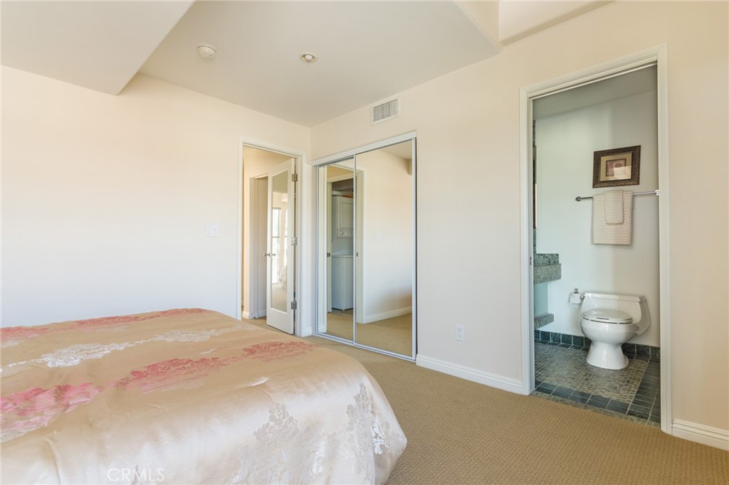 Marina Pacifica (MRP) - Residential