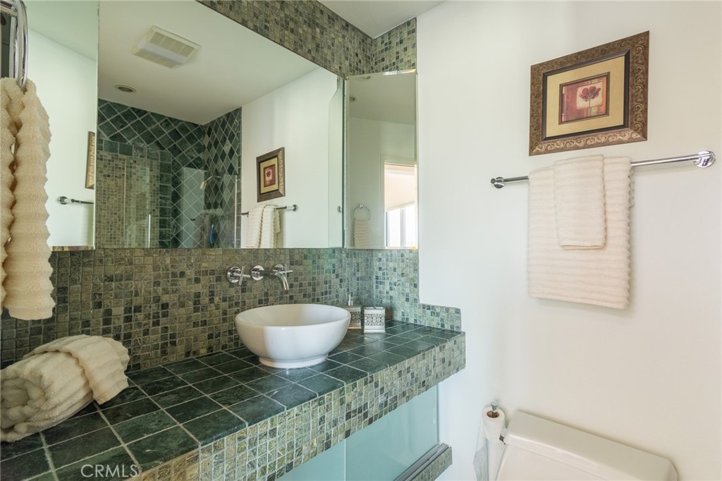 Marina Pacifica (MRP) - Residential