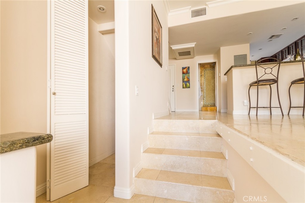 Marina Pacifica (MRP) - Residential