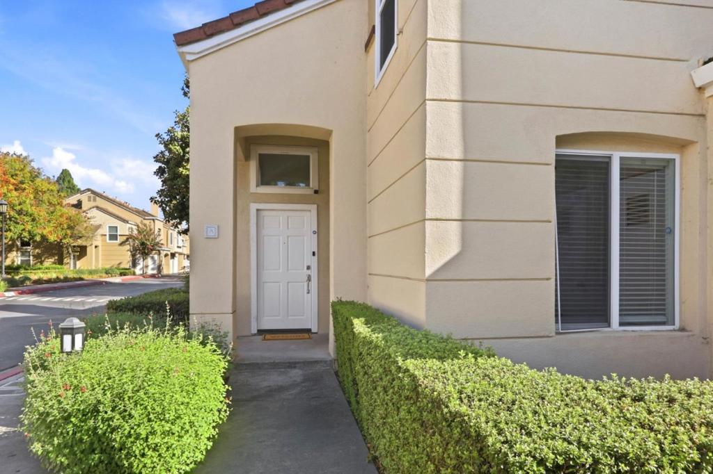 6985 Rodling Drive A