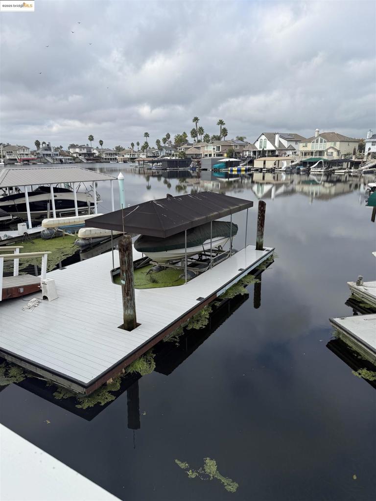 DELTA WATERFRONT ACCESS - Residential