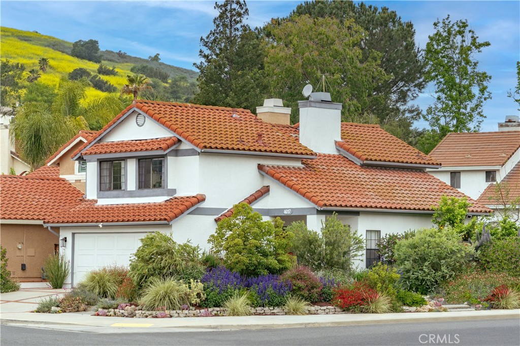 4017 Cottonwood Grove Trail