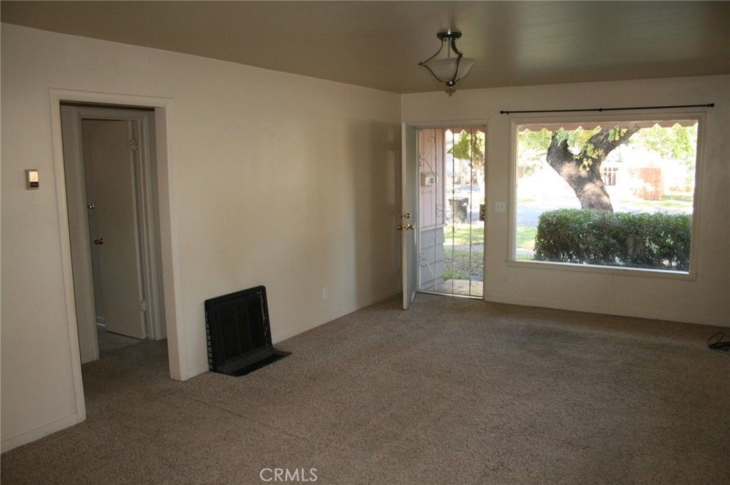 Photo of 1640 Hemlock Street, Chico, CA 95928 (MLS # SN26041370)