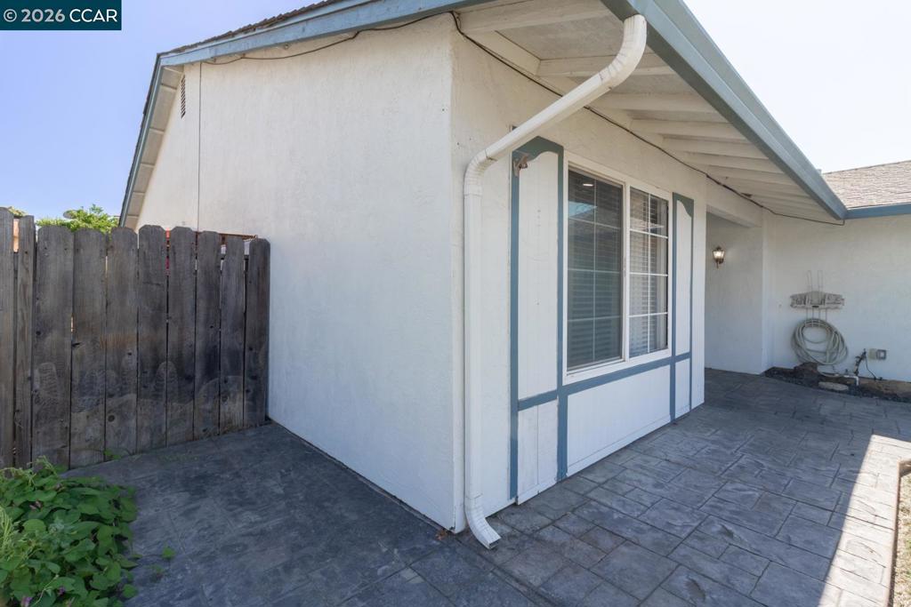 130 Jennifer Ln