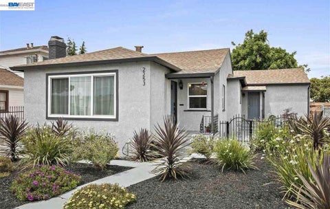 Photo of 2253 Warner Ave, Oakland, CA 94603 (MLS # 41140907)
