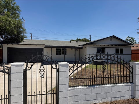 Photo of 1473 Arizona AVE, San Bernardino, CA 92411 (MLS # IV26139925)