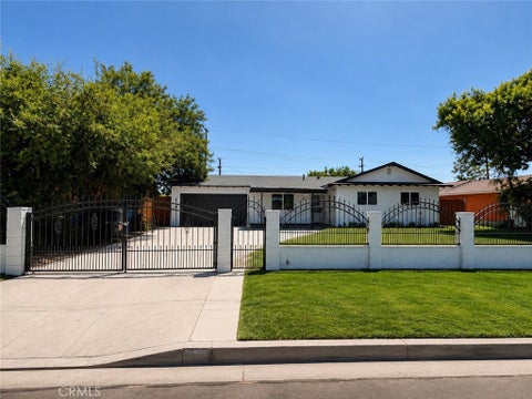 Photo of 1473 Arizona AVE, San Bernardino, CA 92411 (MLS # IV26139925)
