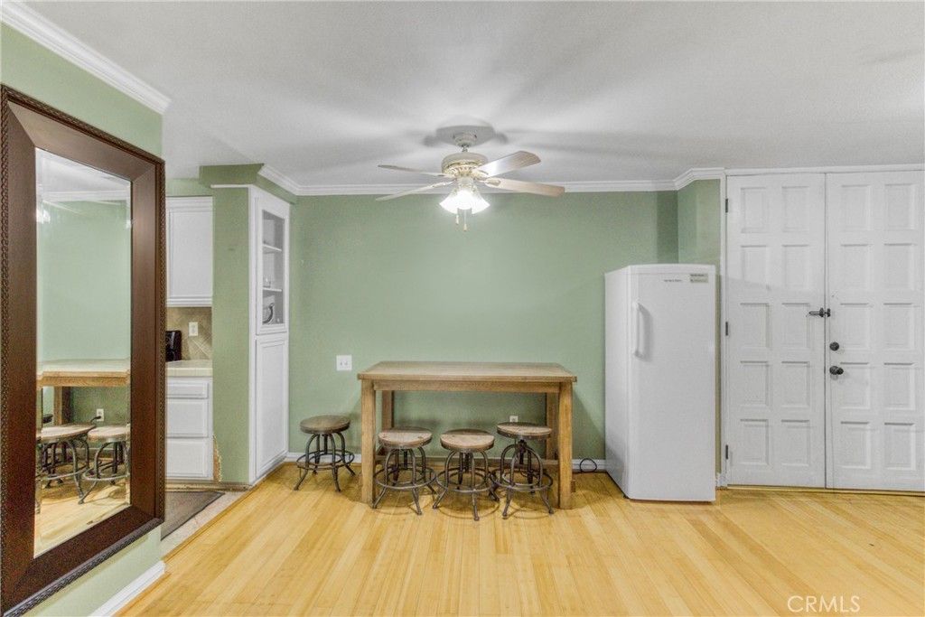 Photo of 5334 Lindley Avenue #219, Encino, CA 91316 (MLS # SR26013244)