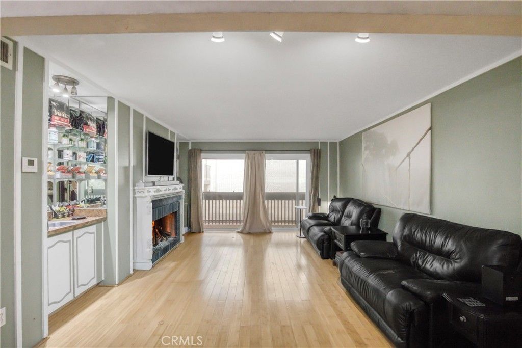 Photo of 5334 Lindley Avenue #219, Encino, CA 91316 (MLS # SR26013244)