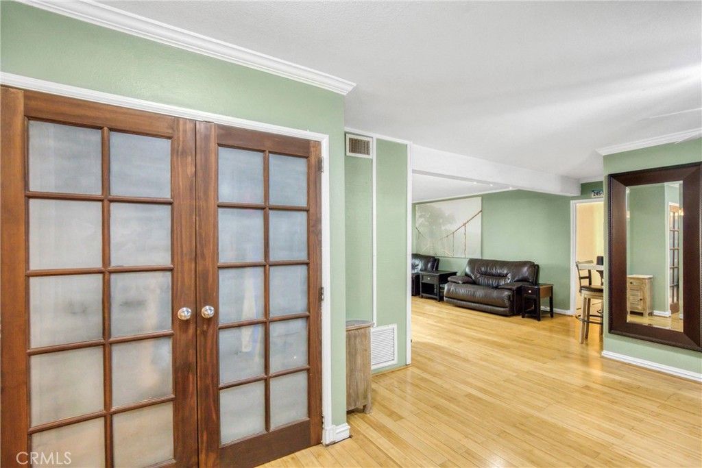 Photo of 5334 Lindley Avenue #219, Encino, CA 91316 (MLS # SR26013244)