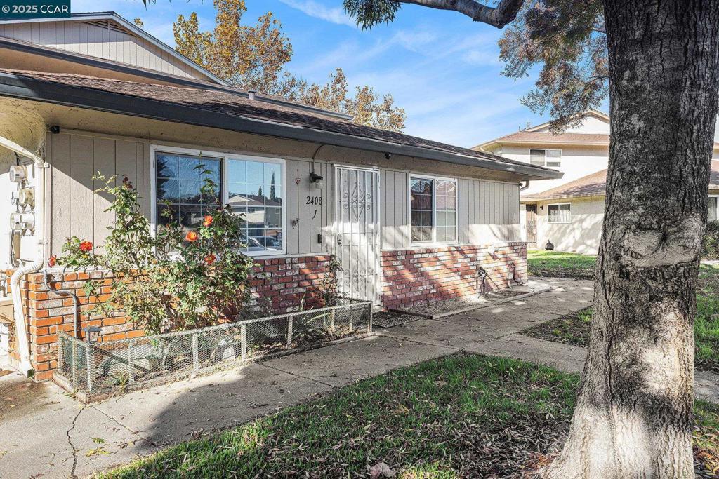 CONTRA LOMA ESTS - Residential