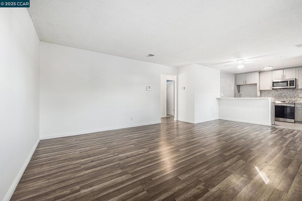 CONTRA LOMA ESTS - Residential