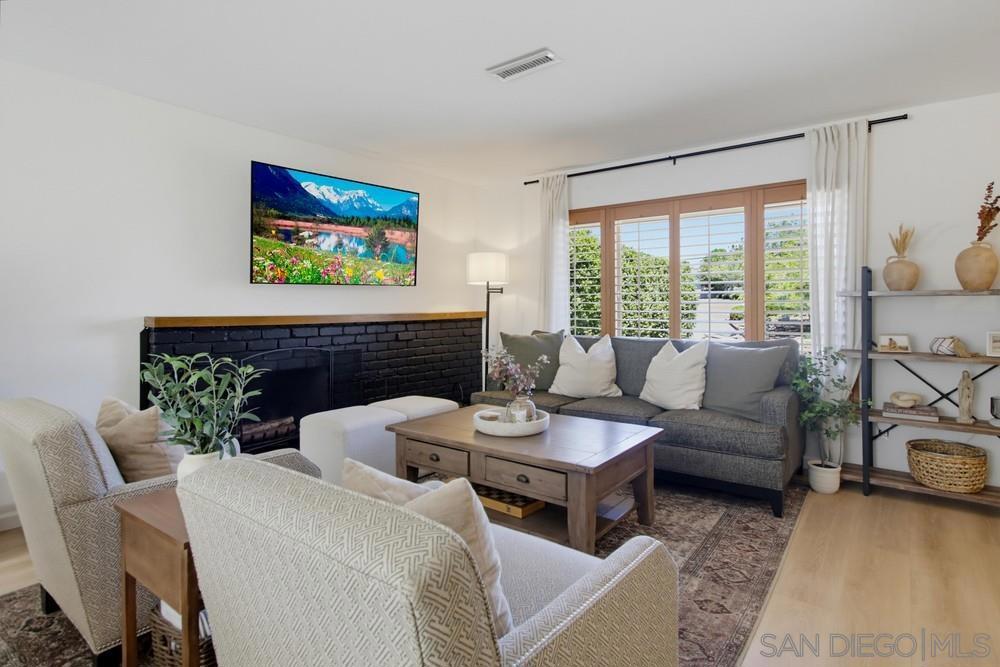 5520 Aztec Dr