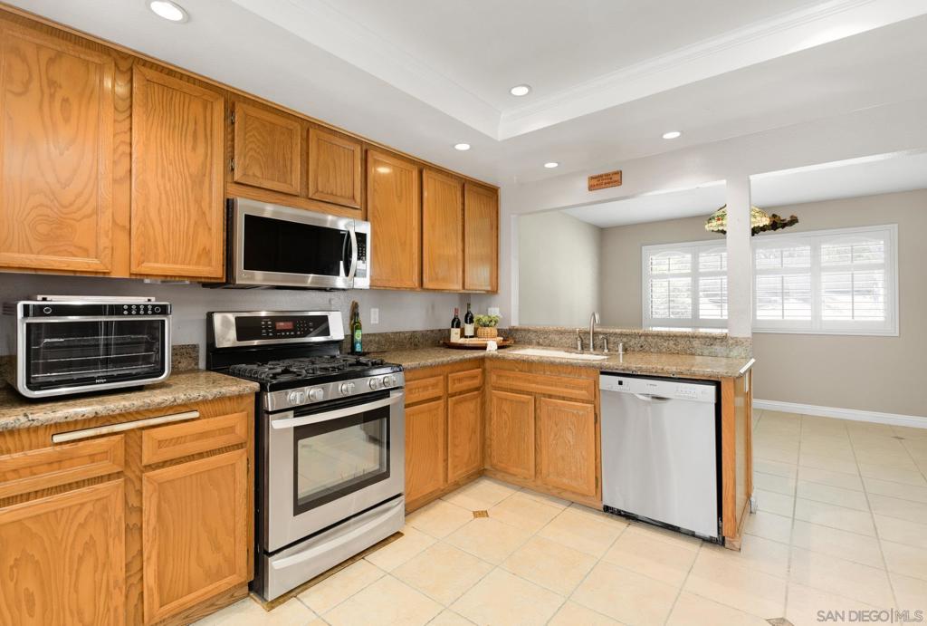 1036 Long Shadow Ct
