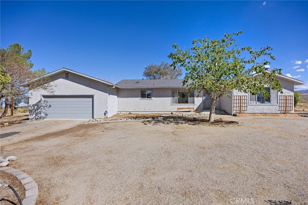 33036 E 165th Street