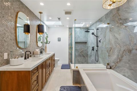 Tiny photo for 24232 Porto Verde, Dana Point, CA 92629 (MLS # OC25081757)