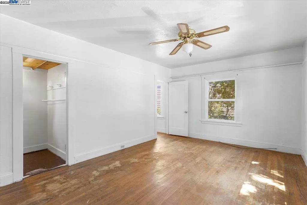 Alameda, California 94501, United States, ,Residential,Active,186942