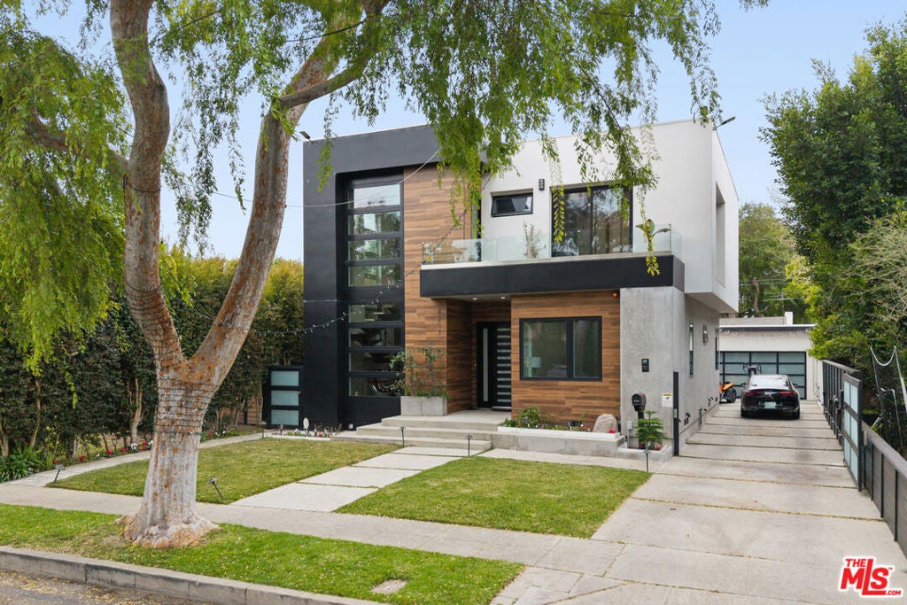 4203 Berryman Avenue
