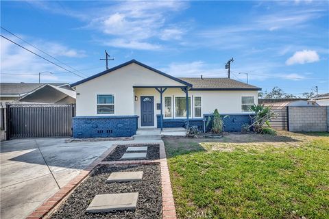 1046 E Mardina West Covina CA 91790