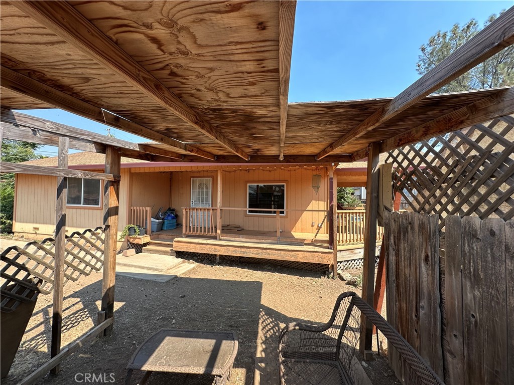 Enjoy county living in the beautiful Spring Valley subdivision of Clearlake Oaks. This 2006 home has an open floor plan with a large kitchen. Windows in the living room over look the back yard and Chaulk Mountain. Primary bedroom has laminate flooring and primary bathroom has a tub/Shower. Large yard with fruit trees. Plenty of room for outdoor living. Property backs up to the Campground and Cache creek