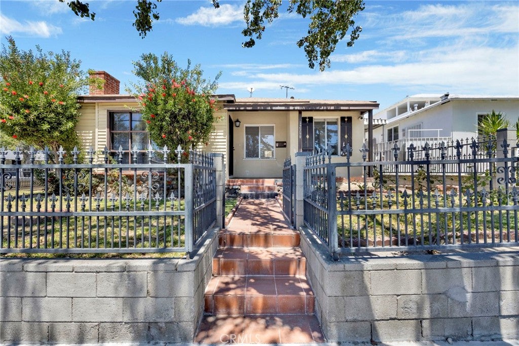12759 Oxnard