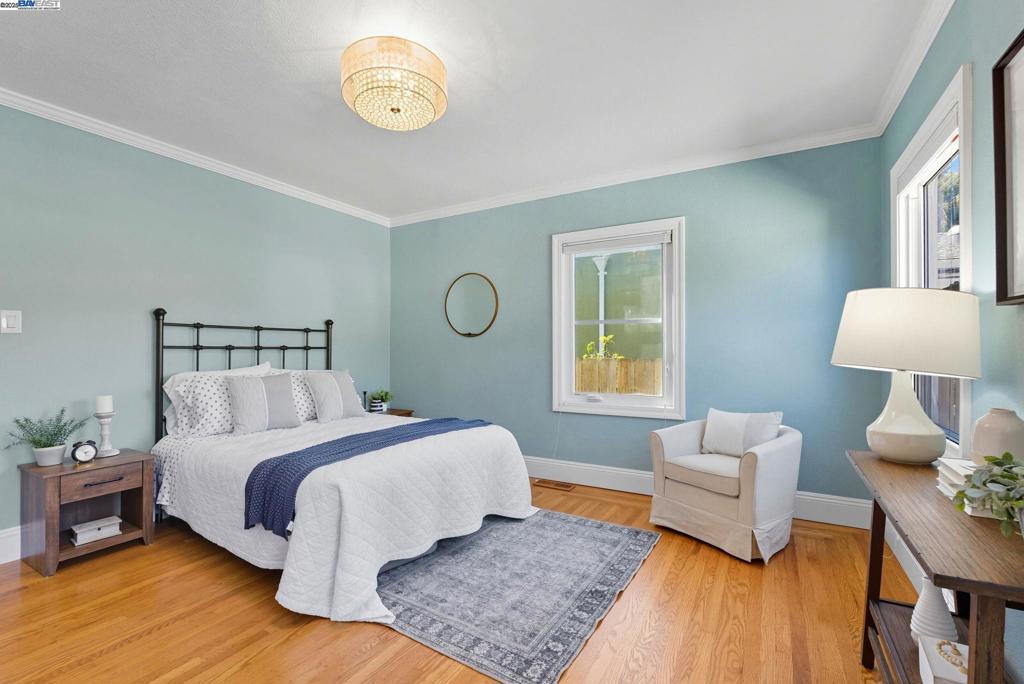BEST MANOR - Residential