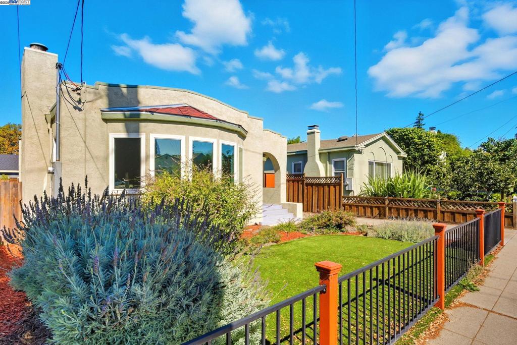 BEST MANOR - Residential