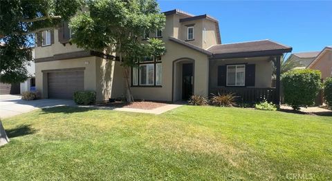 Photo of 12269 Bali Street, Victorville, CA 92392 (MLS # HD26140633)
