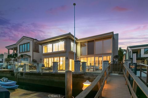 16712 Baruna Huntington Beach CA 92649