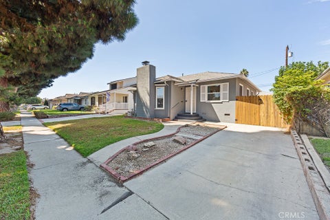 Photo of 4845 Premiere AVE, Long Beach, CA 90808 (MLS # PW26201372)