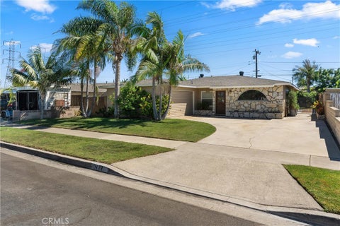Photo of 8132 Worthy DR, Midway City, CA 92655 (MLS # OC26192708)