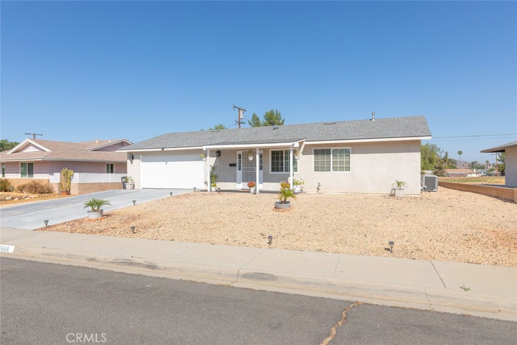 26866 Oakmont Drive