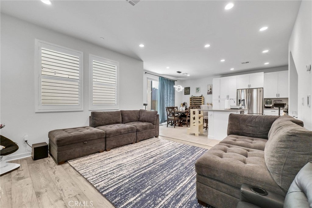 15974 Parkhouse Drive 3