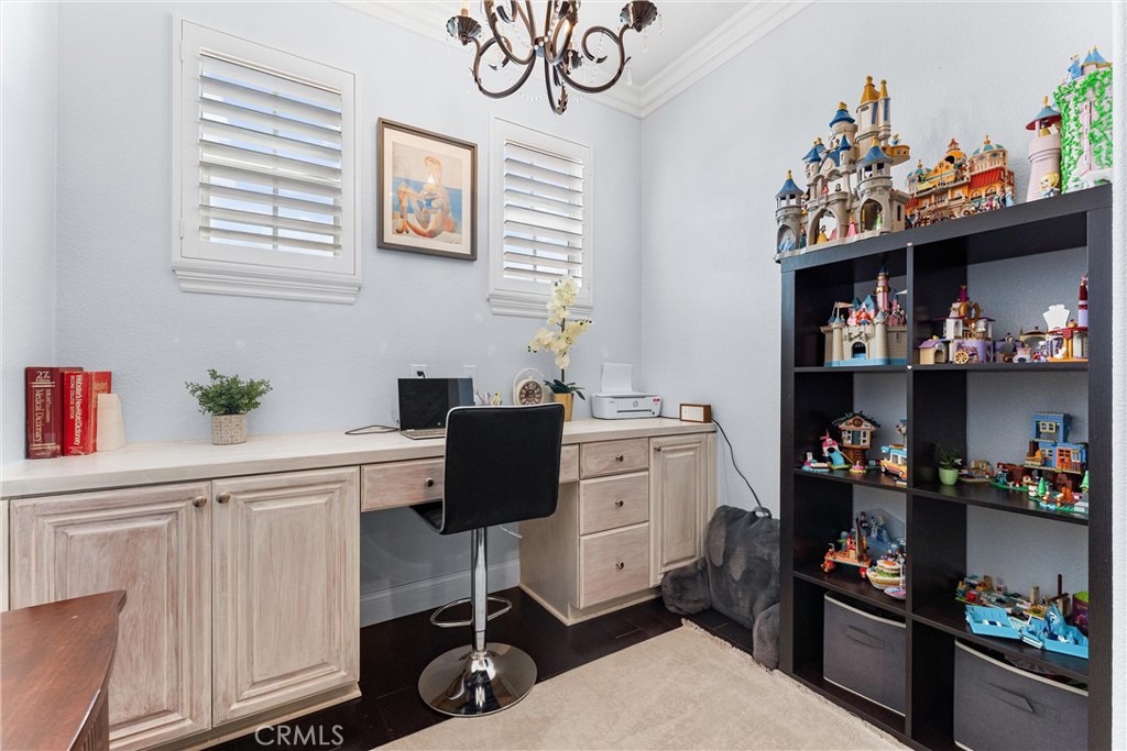 serrano heights - Residential