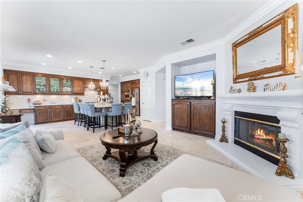 serrano heights - Residential