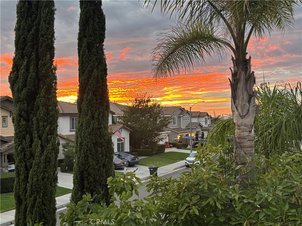 serrano heights - Residential