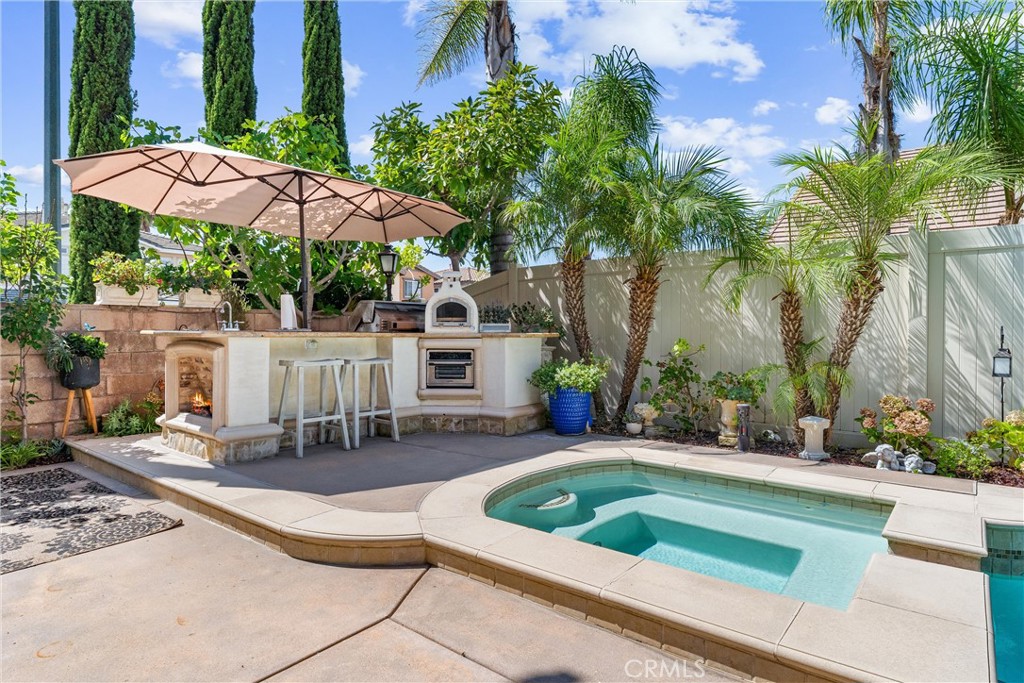serrano heights - Residential