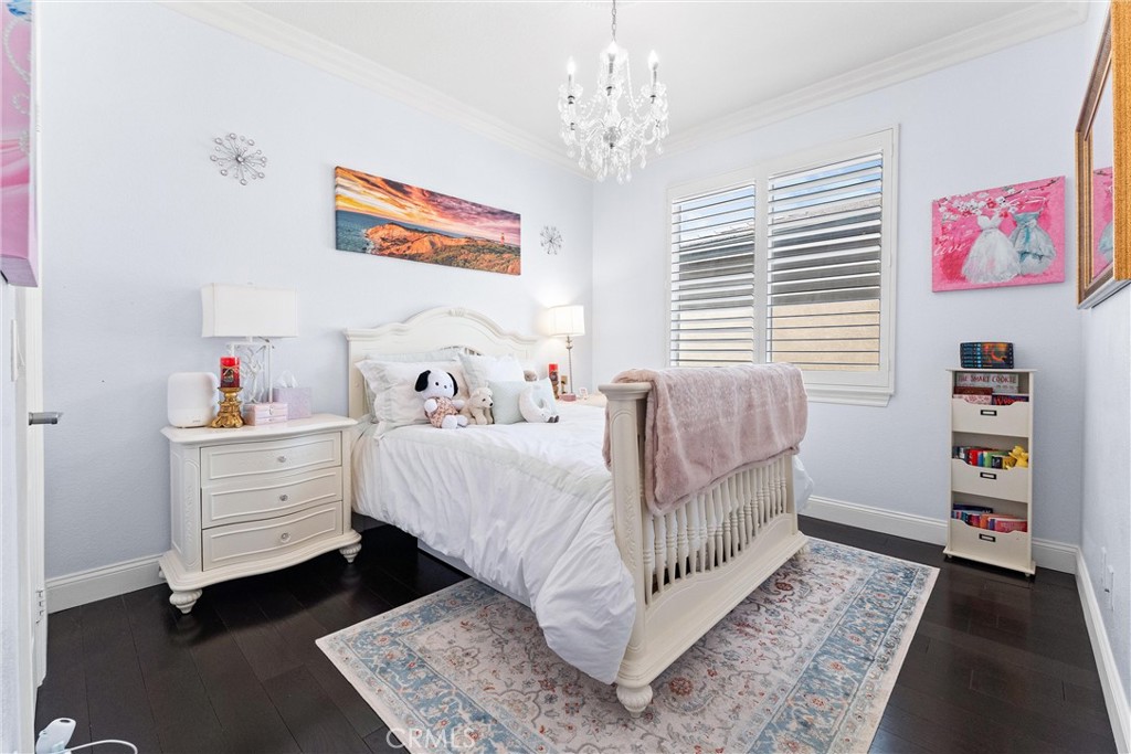 serrano heights - Residential
