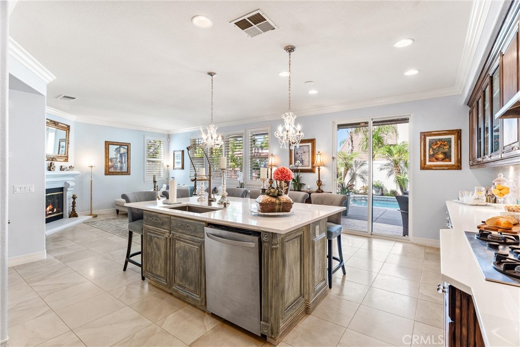 serrano heights - Residential