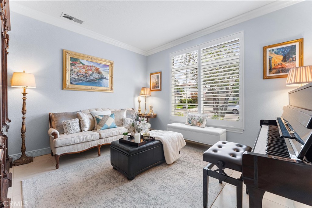 serrano heights - Residential