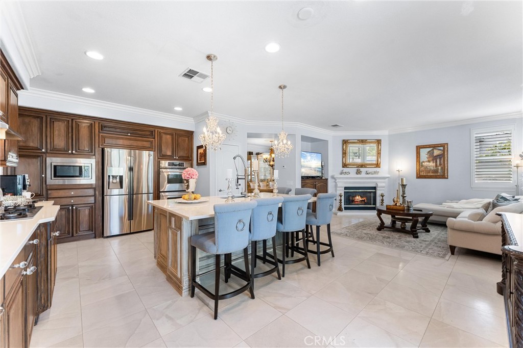 serrano heights - Residential