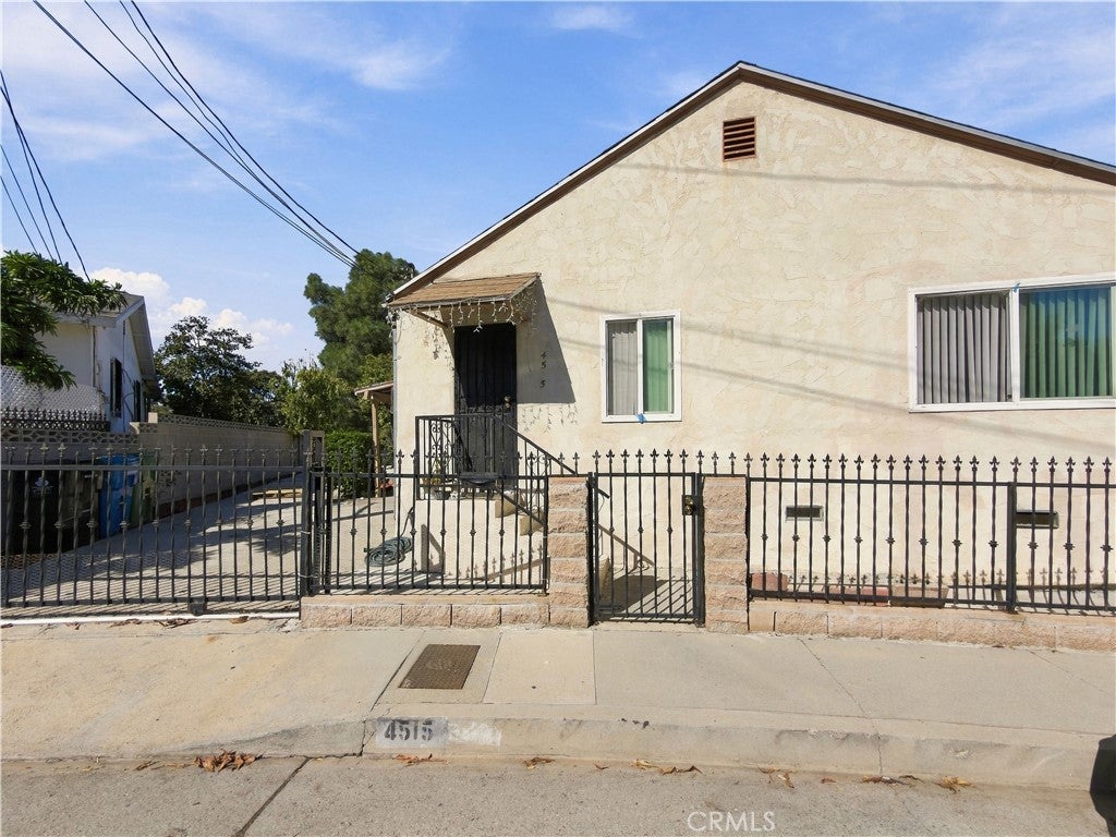 4515 Waldo Court