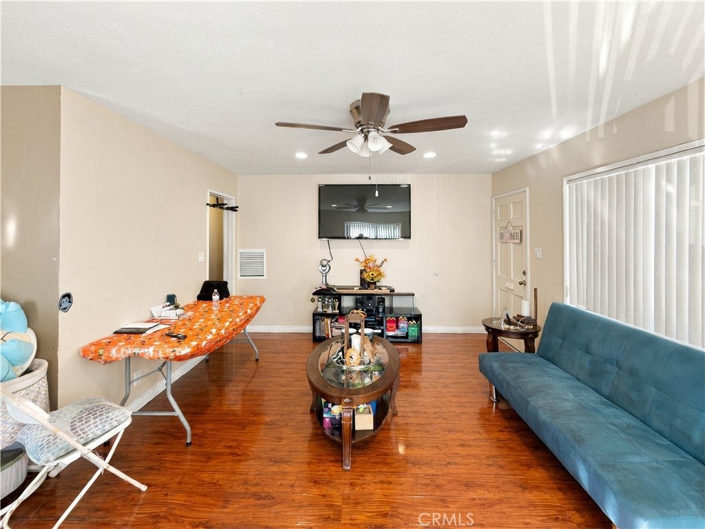4515 Waldo Court