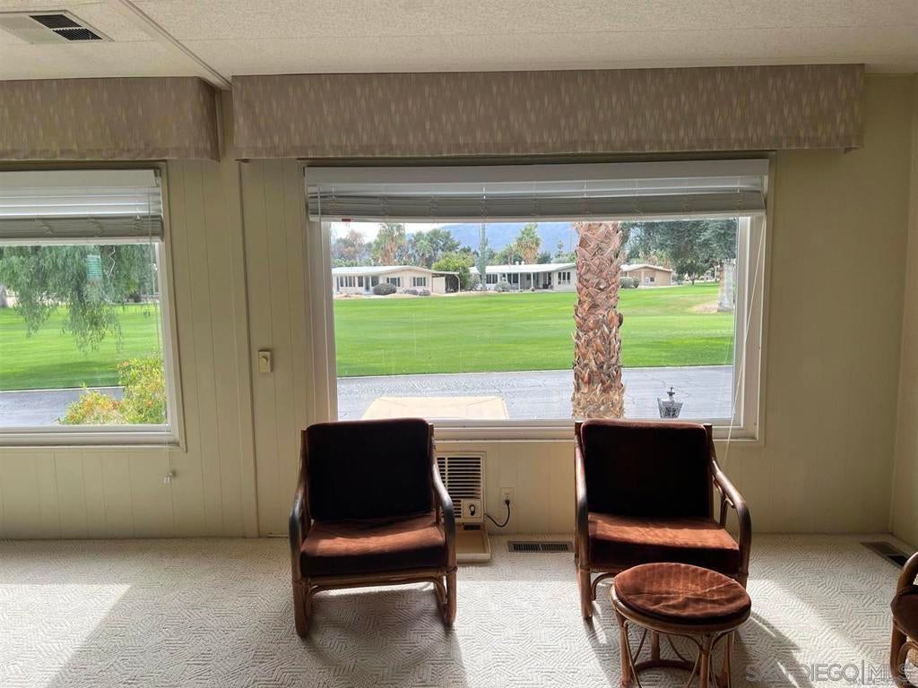 1010 Palm Canyon Dr 84