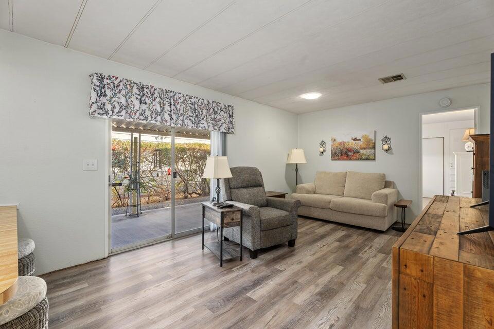Palm Desert Greens - Manufactured In Park